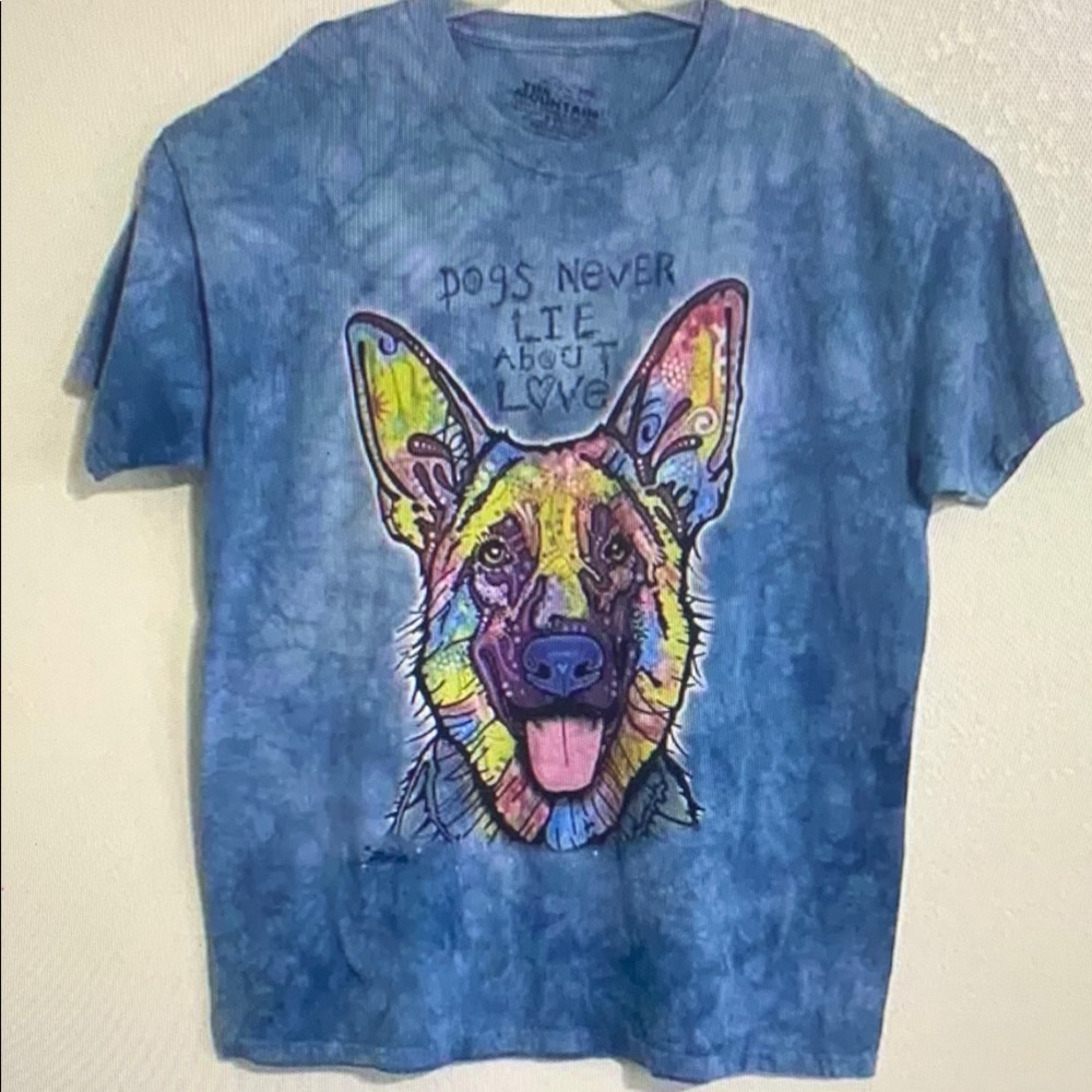 The Mountain Blue Dog Graphic Tee